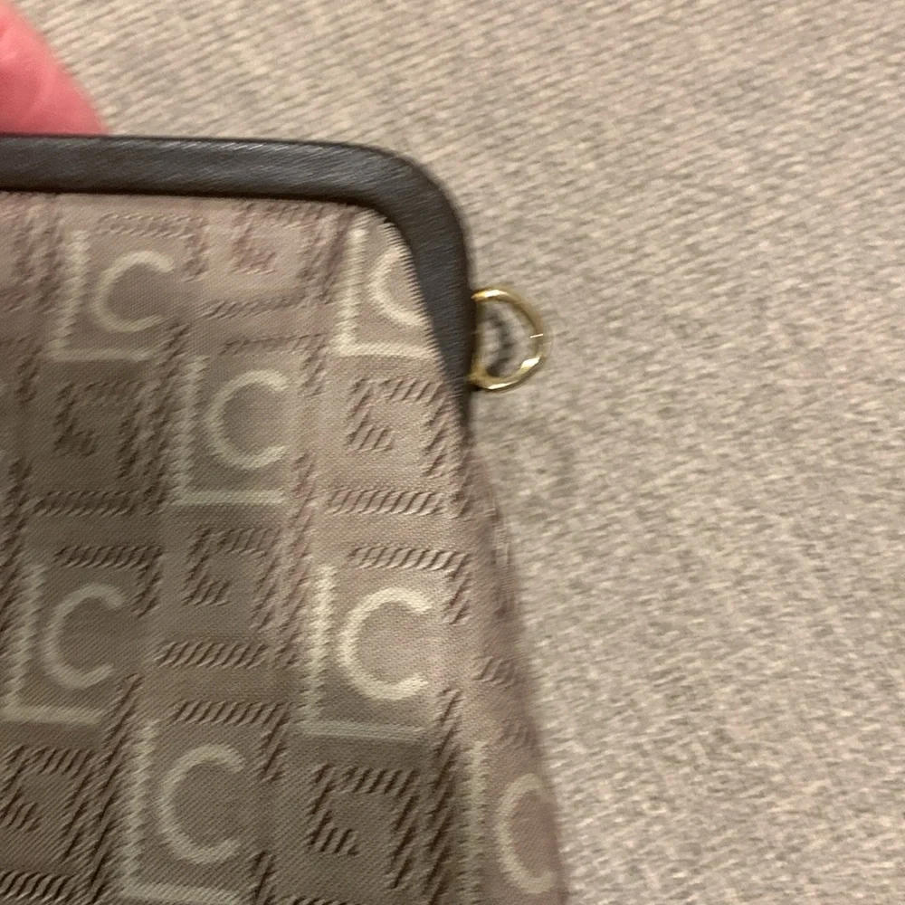 Liz Claiborne wallet, wristlet - Picture 6 of 6